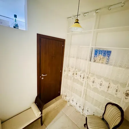 Mimi Maison Vecchia Барі